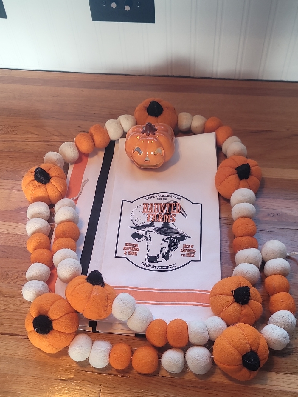 Halloween Decor Lot
